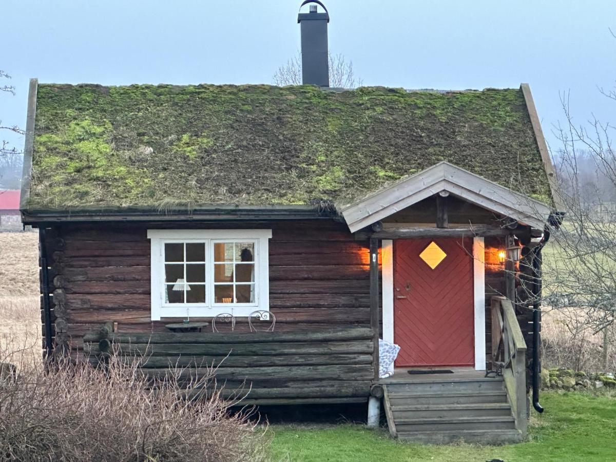 Backgardens Timmerstuga Falkoping Bagian luar foto